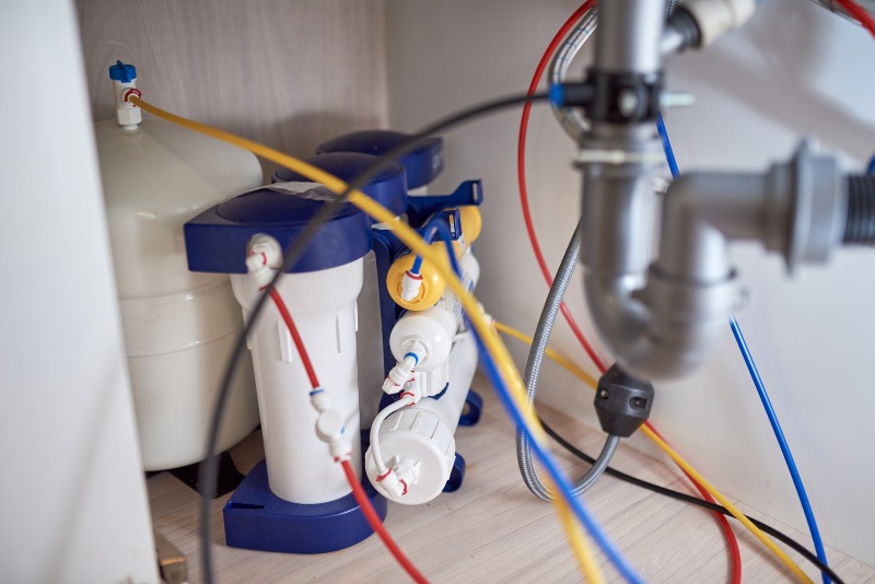 Plumber Installing a High-Quality Reverse Osmosis Water Purification System  in Jacksonville, FL